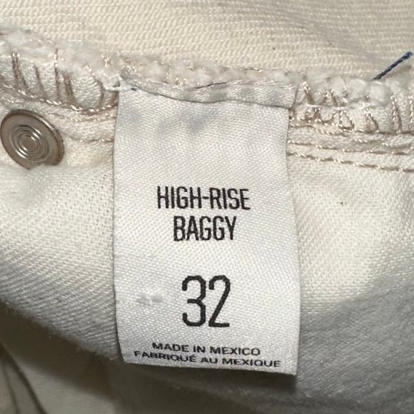 Urban Outfitters BDG High Rise Distressed Baggy Jeans in Speckled Ecru - Picture 12 of 16